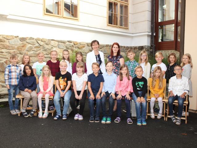 2019-20 Klassenfoto Klasse 3.jpg